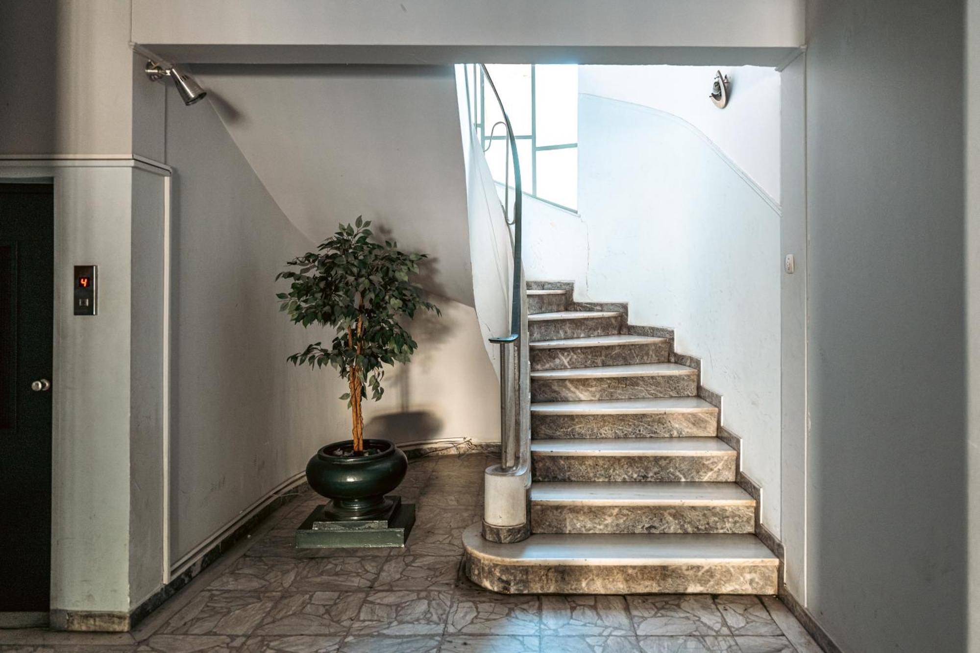 Entire - Heart Of Apartment